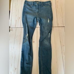 Hollister High Waisted Jean Legging